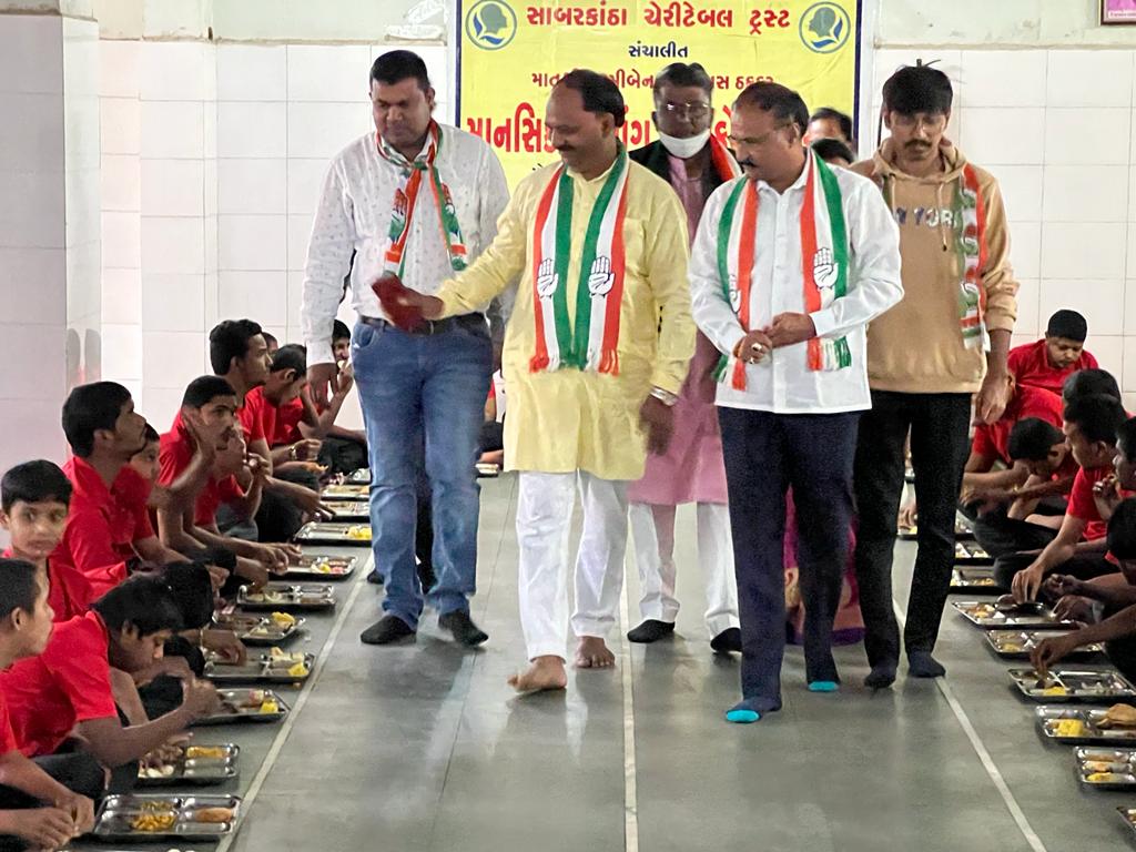 કોંગ્રેસનો 137 મો સ્થાપના દિવસ સાબરકાંઠામાં અનોખી રીતે ઉજવાયો