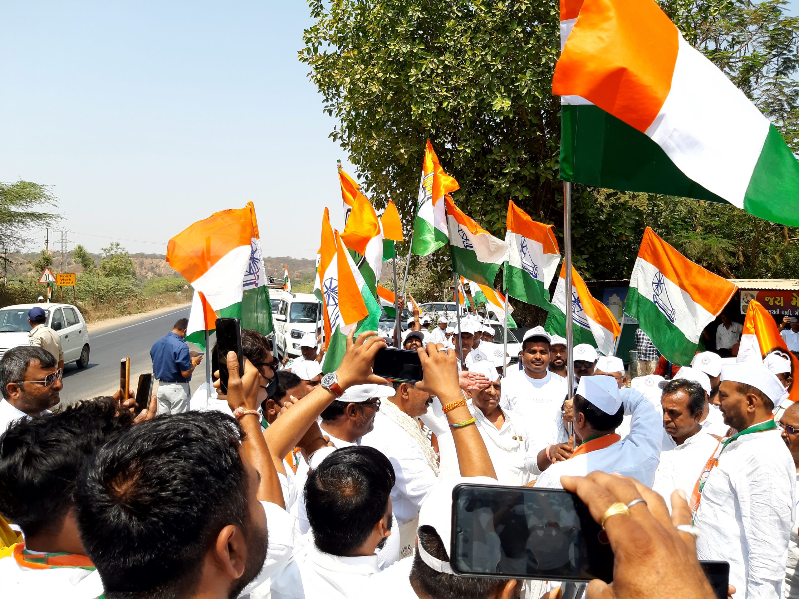 કોંગ્રેસની આઝાદી ગૌરવ યાત્રા સાબરકાંઠા આવી પહોંચી