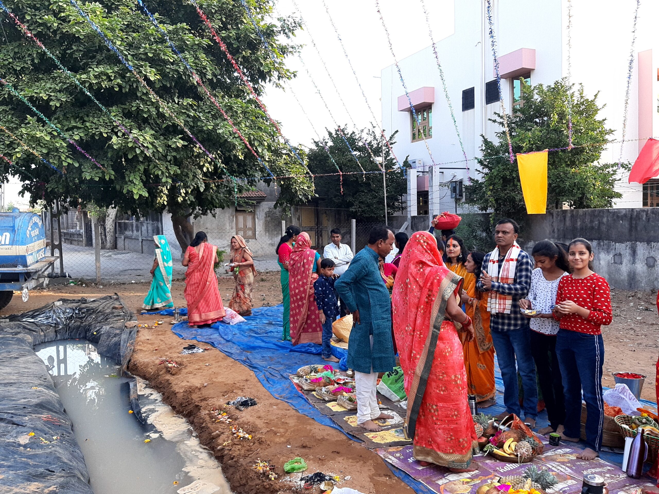 હિંમતનગરમાં બિહારી સમાજે ઉજવ્યો સૂર્યનારાયણની ઉપાસનાનો છઠ પૂજા&hellip;