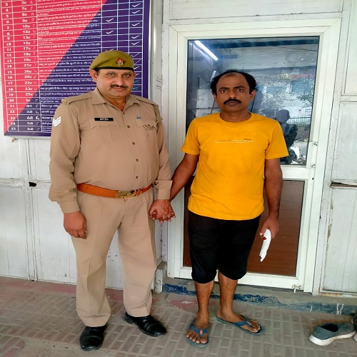 Noida Police: जानलेवा हमला करने के आरोपी को नोएडा पुलिस ने किया गिरफ्तार