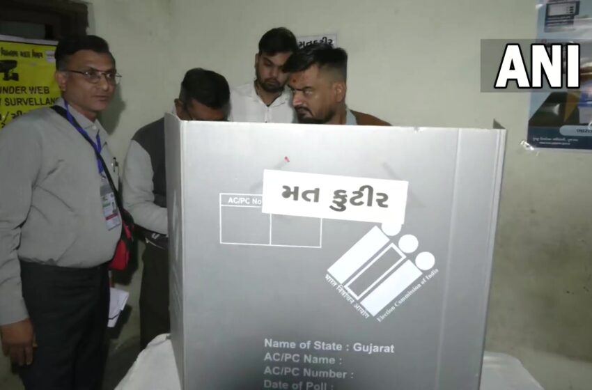 ચૂંટણીપંચે મતદારની ઓળખ માટે રજુ કરી શકાય તેવા દસ્તાવેજોની યાદી જાહેર