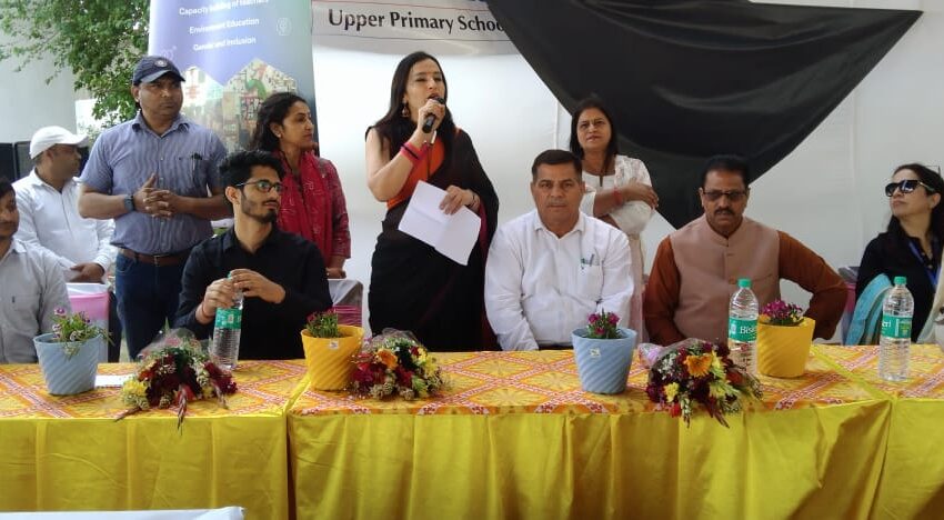 गौतमबुद्ध नगर: मुख्य विकास अधिकारी जनार्दन सिंह की अध्यक्षता में राष्ट्रीय आविष्कार अभियान कार्यक्रम का आयोजन