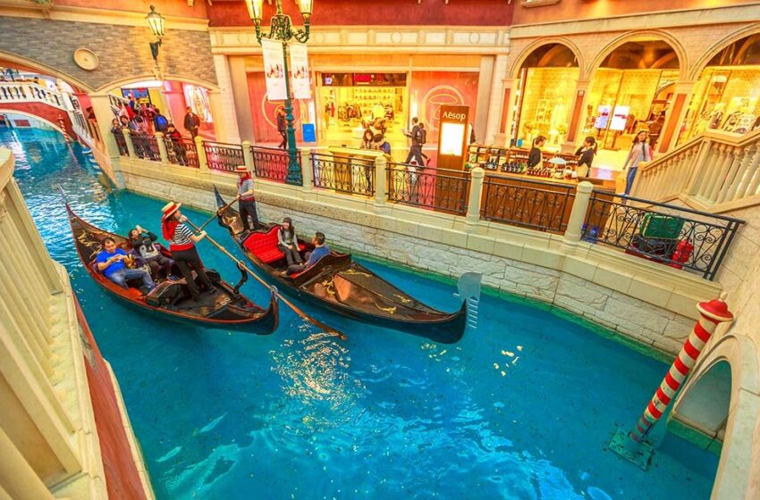 Tourist Place In Noida: नोएडा में रहते हो और परिवार के साथ घुमने का मूड है तो ये हैं बेहतरीन स्थान जहां आपको जरूर जाना चाहिए!
