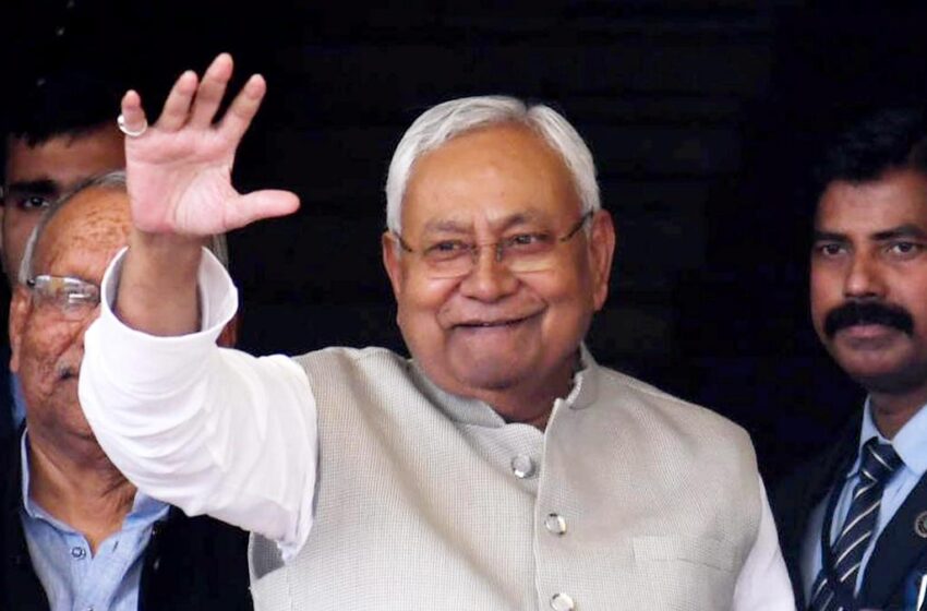 Bihar : नीतीश कुमार की ‘प्रगति यात्रा विकास के लक्ष्यों पर तेजस्वी यादव के सवालों से उठा सियासी तूफान