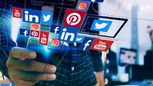 Social Media 