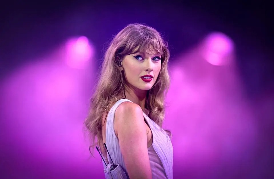 “Taylor Swift: Unstoppable Legacy, Limitless Talent, 10X Icon”