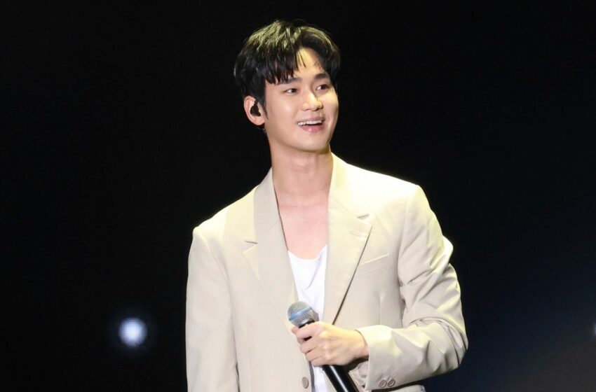 “Kim Soo-Hyun’s Love Life: 3 Influential Facts Regarding His Partnerships”