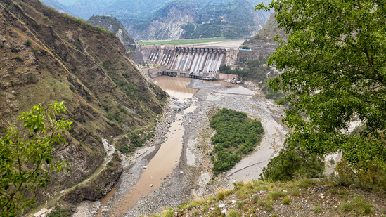 Indus Waters Treaty पर संकट: भारत का जवाब, पाकिस्तान की अपील