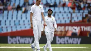 Temba Bavuma height 