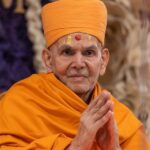 મહંત સ્વામી હિંમતનગરના બીએપીએસ મંદિરમાં પધાર્યા, કુલ 19 દિવસનો ધાર્મિક સત્સંગ કાર્યક્રમ