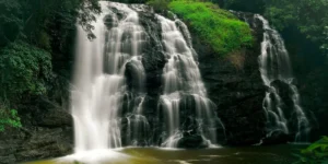 5 Dreamy Honeymoon Destinations in India Under Rs 20000