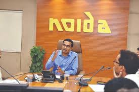 Noida Authority News: IGRSтАУRTI рдореЗрдВ рд▓рд╛рдкрд░рд╡рд╛рд╣реА рдкрд░ рдиреЛрдПрдбрд╛ рдкреНрд░рд╛рдзрд┐рдХрд░рдг рдХреА рд╕рдЦреНрддреА, рдПрдХ рд▓реЗрдЦрдкрд╛рд▓ рдмрд░реНрдЦрд╛рд╕реНрдд, рджреВрд╕рд░реЗ рдХрд╛ рд╡реЗрддрди рд░реЛрдХрд╛, рдПрдХреНрд╢рди рдореЛрдб рдореЗрдВ CEO