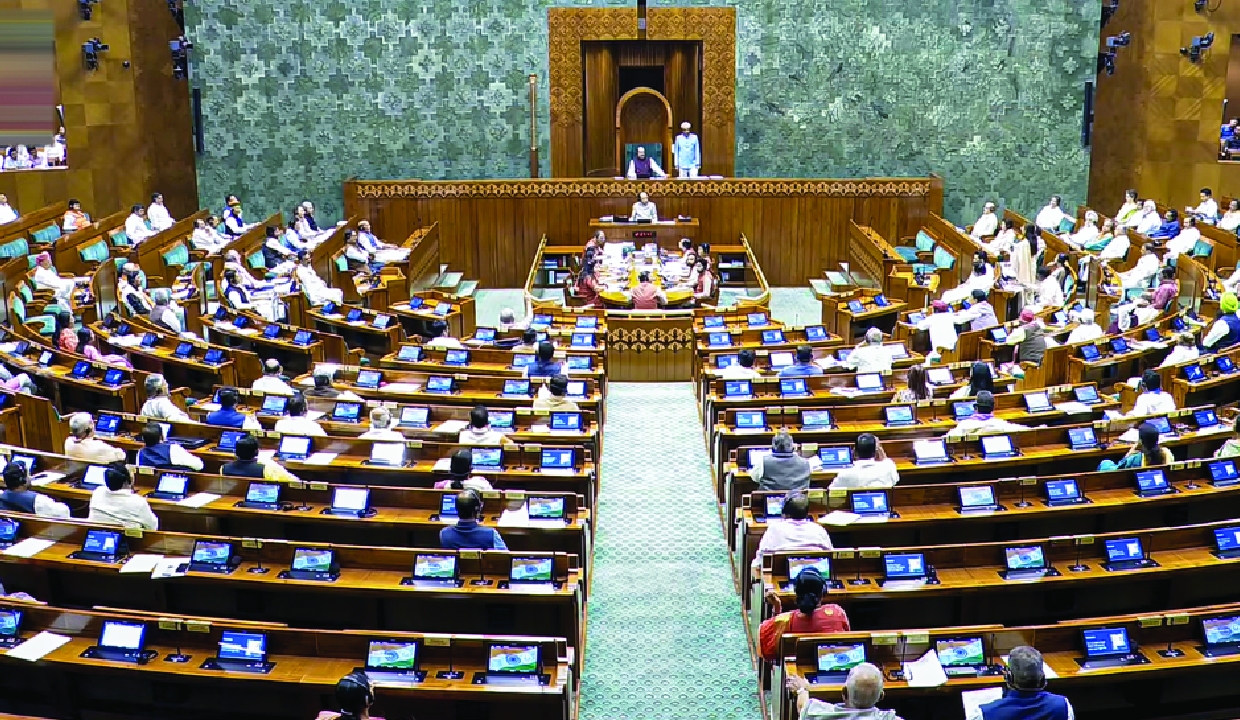 Parliament Monsoon Session 2026 में पेपर लीक पर आज फिर गरमाएगी बहस, राहुल गांधी के सरकार पर तीखे हमले की तैयारी